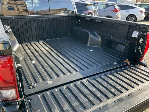 Used 2021 Toyota Tacoma SR5 image 12