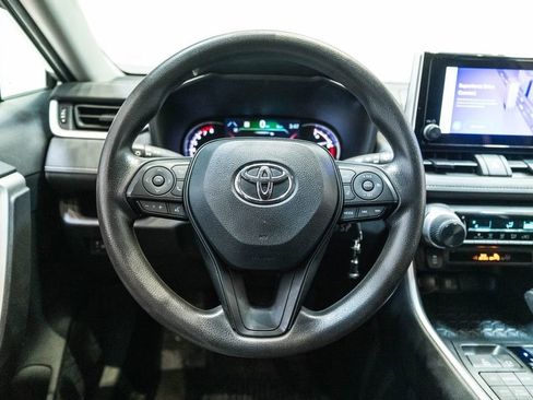 Used 2024 Toyota RAV4 LE AWD/4WD image 16