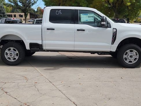 New 2026 Ford F350 XLT image 10