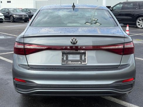Used 2026 Volkswagen Jetta Sport FWD image 3