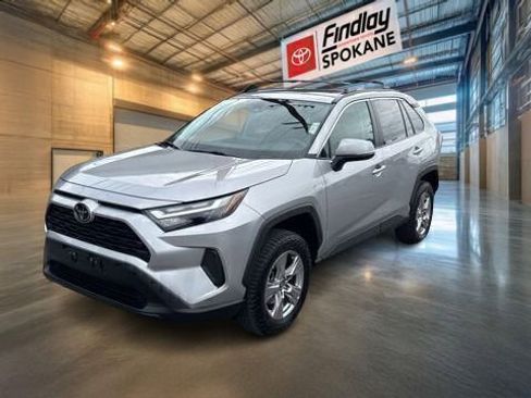 Used 2024 Toyota RAV4 XLE w/ Convenience Package image 1
