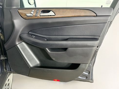 Used 2016 Mercedes-Benz GLE 350 image 34