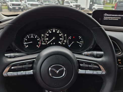 Used 2021 MAZDA CX-30 FWD 2.5 S w/ Premium Package image 19