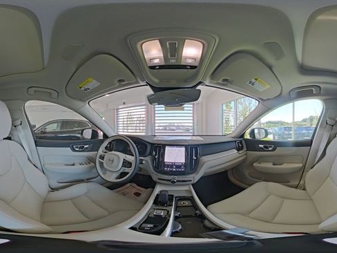 Certified 2025 Volvo XC60 T8 Plus w/ Protection Package Premier AWD/4WD image 9