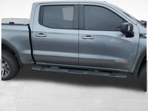 Used 2021 GMC Sierra 1500 AT4 w/ AT4 Value Package image 5