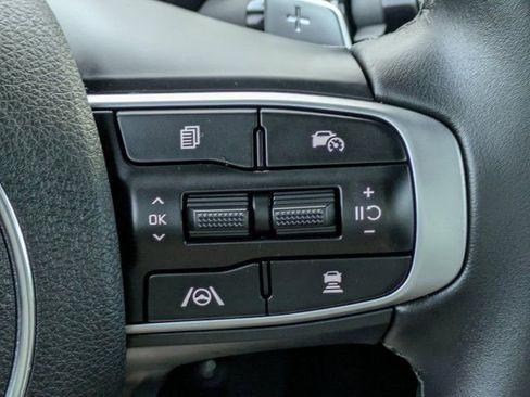 Used 2025 Kia K5 GT FWD image 26