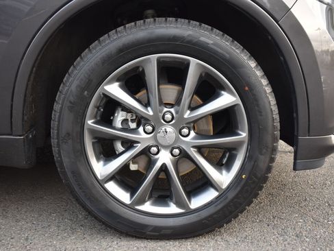 Used 2017 Dodge Durango GT AWD/4WD image 28