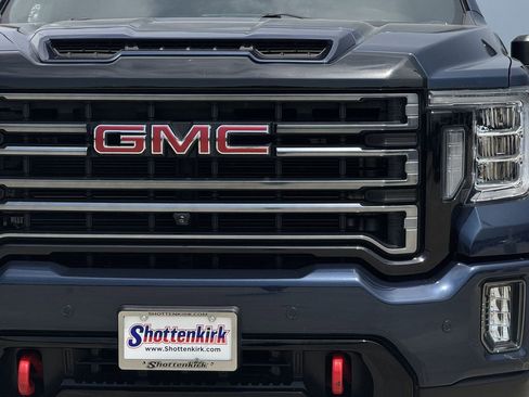 Used 2022 GMC Sierra 2500 AT4 w/ AT4 Preferred Package AWD/4WD image 8
