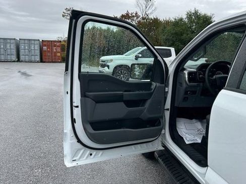 Used 2021 Ford F150 XLT w/ Trailer Tow Package image 12