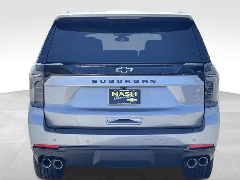 New 2026 Chevrolet Suburban Z71 w/ Comfort Package image 4