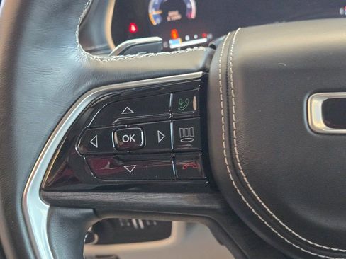 Used 2021 Jeep Grand Cherokee L Overland image 15