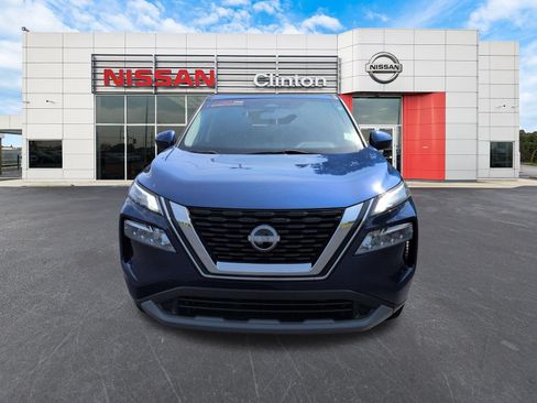 Used 2023 Nissan Rogue SV AWD/4WD image 8