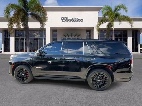 Certified 2023 Cadillac Escalade V AWD/4WD image 9