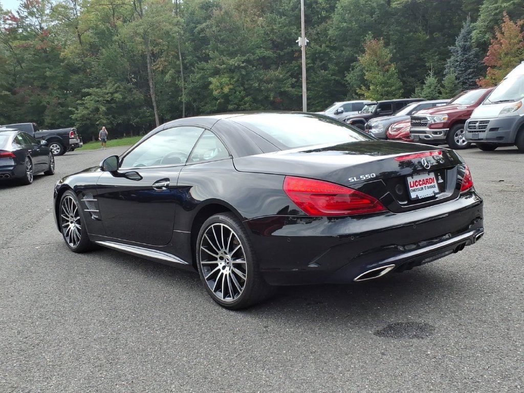 Used 2018 Mercedes-Benz SL 550 image 5