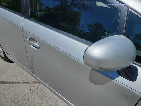 Used 2011 Toyota Prius Three FWD image 12