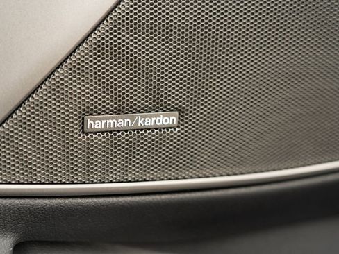 Used 2025 BMW M3 Competition image 21