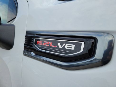 New 2026 GMC Sierra 1500 AT4 w/ AT4 Premium Package image 12