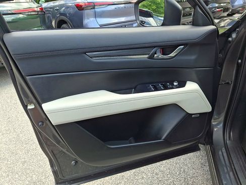 Used 2019 MAZDA CX-5 Grand Touring FWD image 12