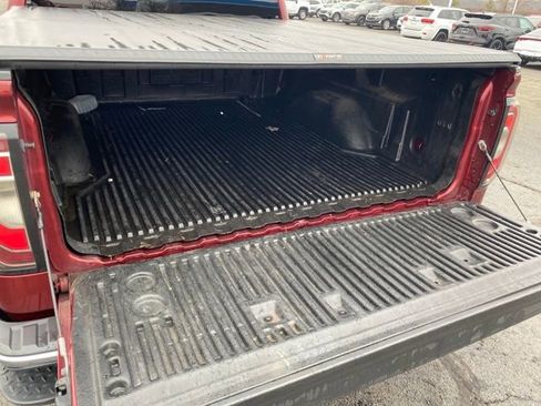 Used 2016 GMC Sierra 1500 SLT w/ SLT Premium Package image 21