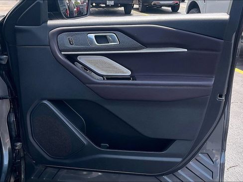 Certified 2026 Ford Explorer Platinum AWD/4WD image 23