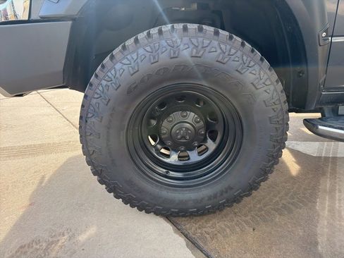 Used 2019 RAM 2500 Big Horn image 9