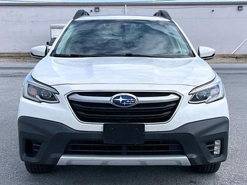 Used 2022 Subaru Outback Limited image 4