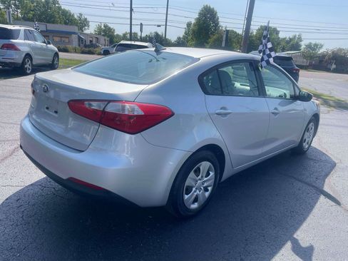 Used 2016 Kia Forte LX FWD image 4