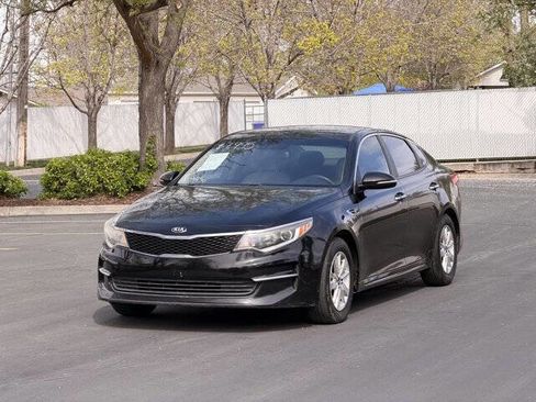 Used 2018 Kia Optima LX FWD image 9