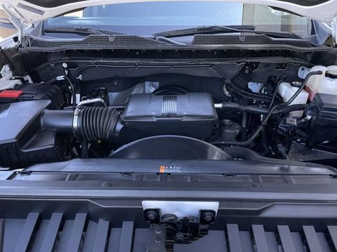 Used 2025 Chevrolet Silverado 2500 LT w/ Convenience Package AWD/4WD image 25