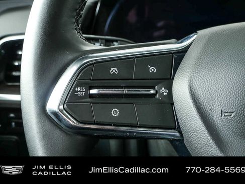 Used 2025 Chevrolet Tahoe LT image 10