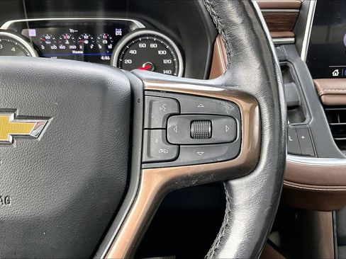Used 2021 Chevrolet Suburban High Country AWD/4WD image 18