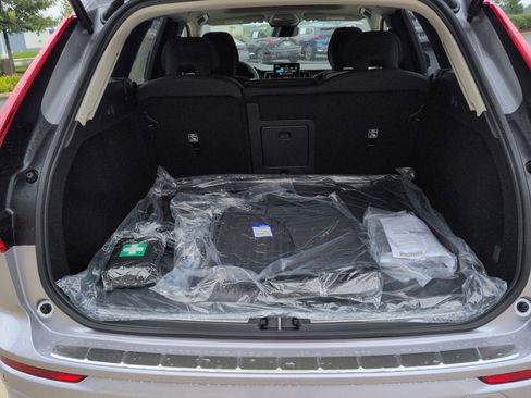 New 2026 Volvo XC60 B5 Plus w/ Protection Package Premier image 26