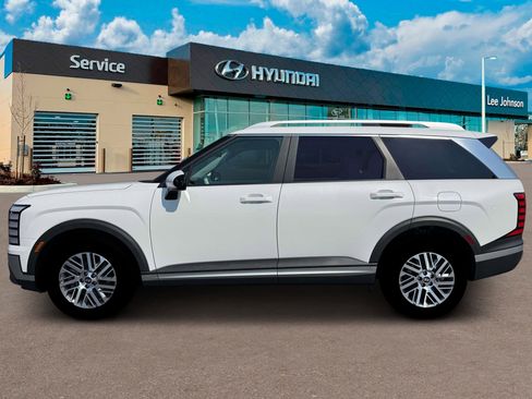 New 2026 Hyundai Palisade SEL image 3