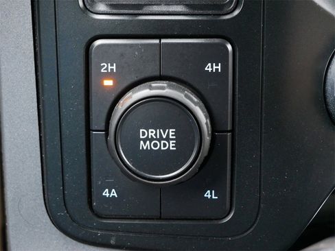 Certified 2023 Ford F150 Lariat image 26