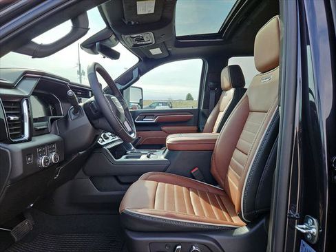 New 2026 GMC Sierra 2500 Denali Ultimate image 14