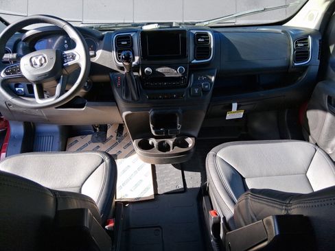 New 2026 RAM ProMaster 2500 w/ Quick Order Package 22G SLT image 11