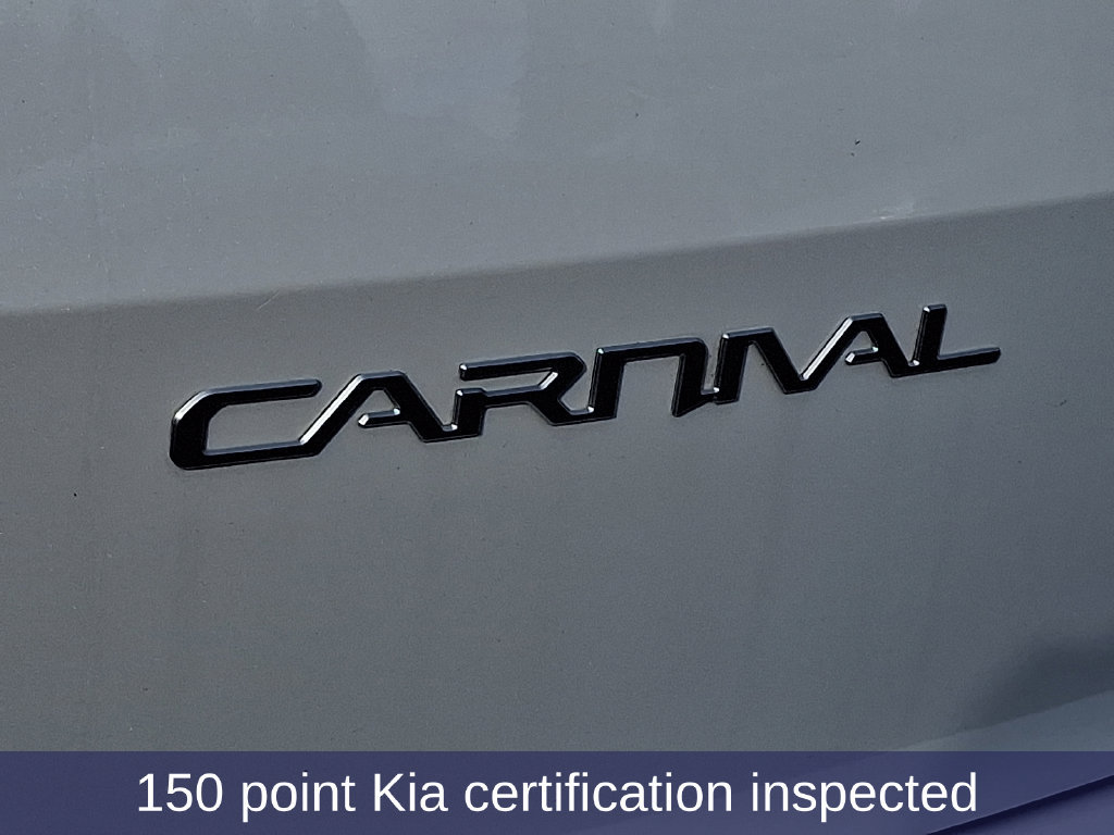 Used 2024 Kia Carnival EX FWD image 4