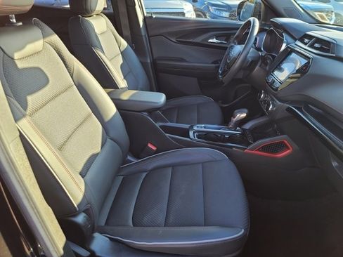 Used 2023 Chevrolet TrailBlazer RS w/ Convenience Package image 21