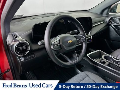 Certified 2026 Chevrolet Equinox LT w/ Safety and Technology Package AWD/4WD image 13