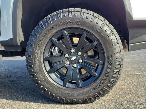 Used 2022 Chevrolet Colorado ZR2 w/ ZR2 Dusk Special Edition AWD/4WD image 5