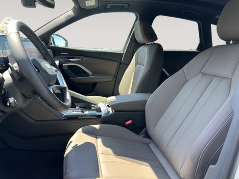 New 2026 Audi Q5 Premium Plus AWD/4WD image 9