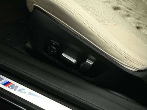 Used 2022 BMW M4 Coupe RWD image 39