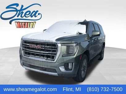 Used 2024 GMC Yukon SLT w/ SLT Luxury Package