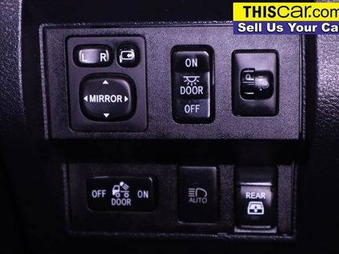 Used 2019 Toyota Tundra Platinum AWD/4WD image 25