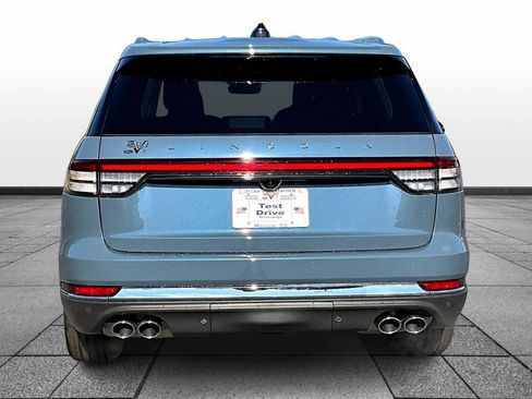New 2025 Lincoln Aviator Reserve w/ Equipment Group 201A image 4