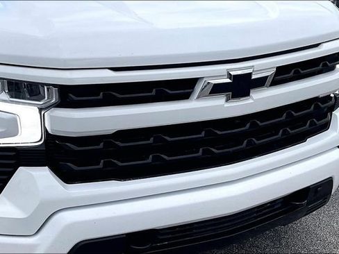 Used 2024 Chevrolet Silverado 1500 RST w/ Max Trailering Package AWD/4WD image 34