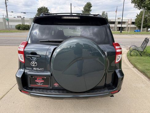 Used 2009 Toyota RAV4 Sport w/ Sport Extra Value Pkg FWD image 6