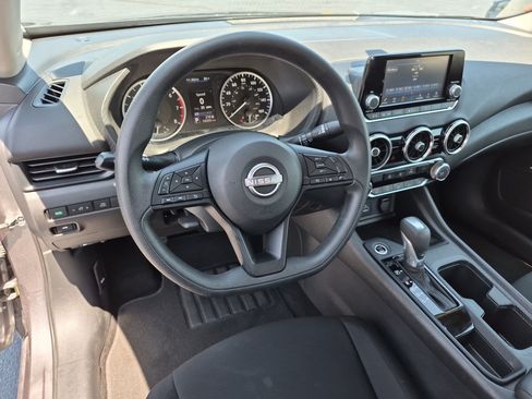 Used 2025 Nissan Sentra S FWD image 16
