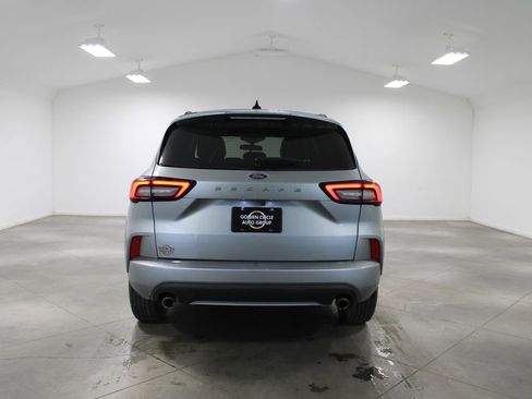 Used 2024 Ford Escape ST-Line image 7
