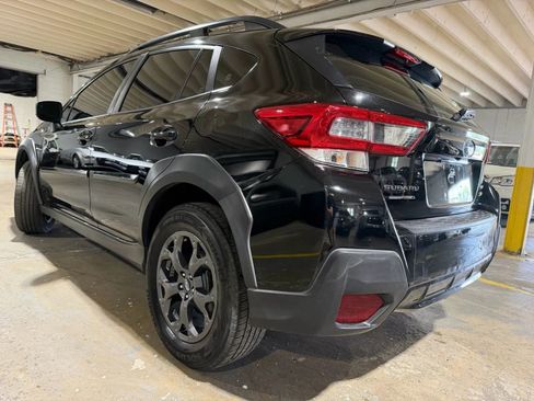 Used 2021 Subaru Crosstrek 2.5i Sport w/ Moonroof Package AWD/4WD image 3